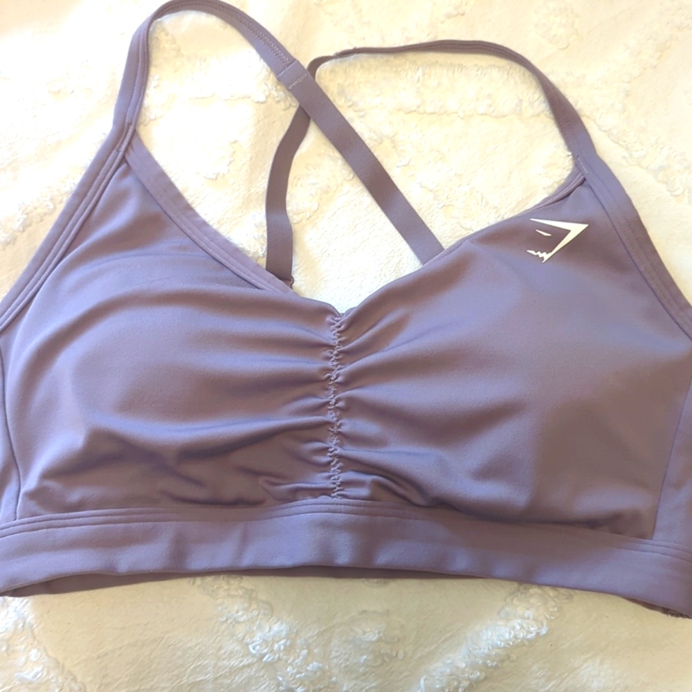 Gymshark purple size S sports bra